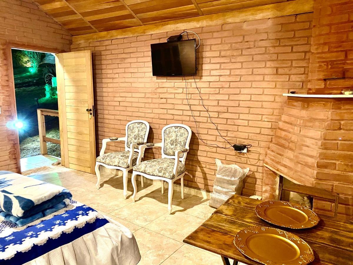 Chales Marinelli Em Sao Roque Luaran gambar